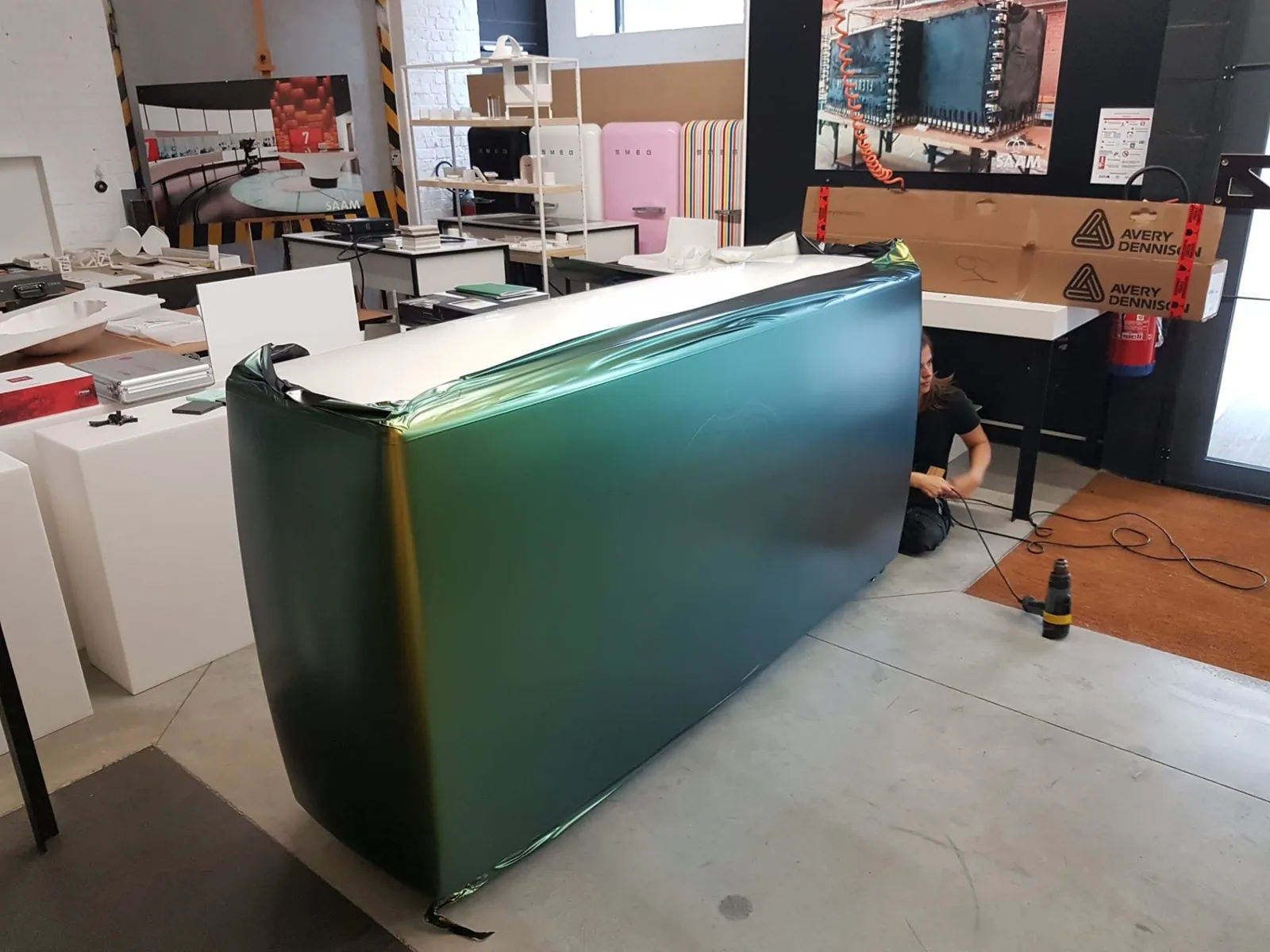 Toog gewrapt in groene folie met strakke afwerking